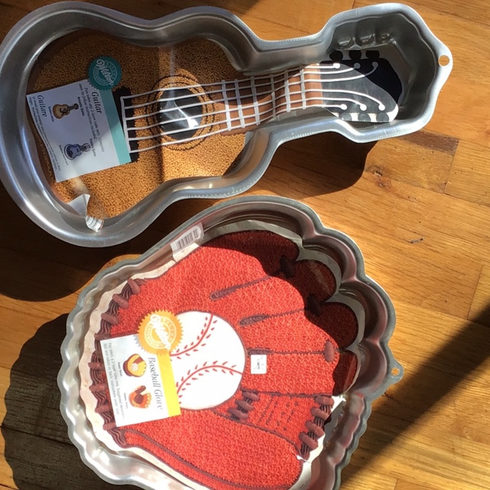Wilton aluminum baseball/ turkey (1987)and guitar (2000) cake pans. Used once